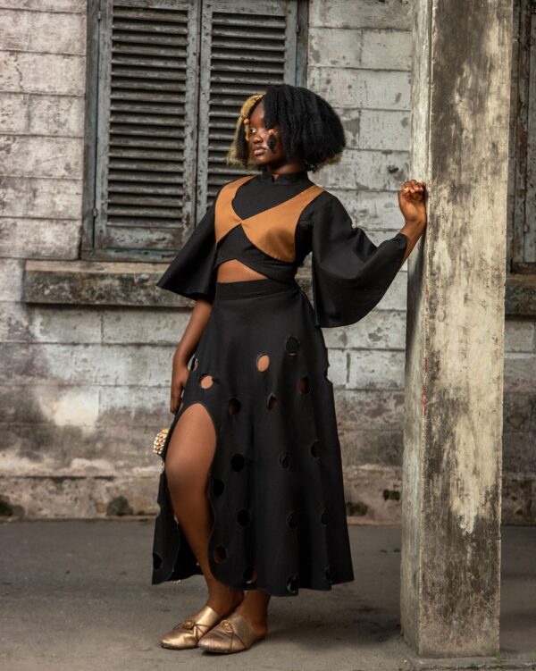 The Lara set - Image 5
