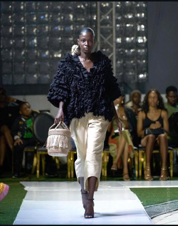 The WAVE JACKET - Image 6